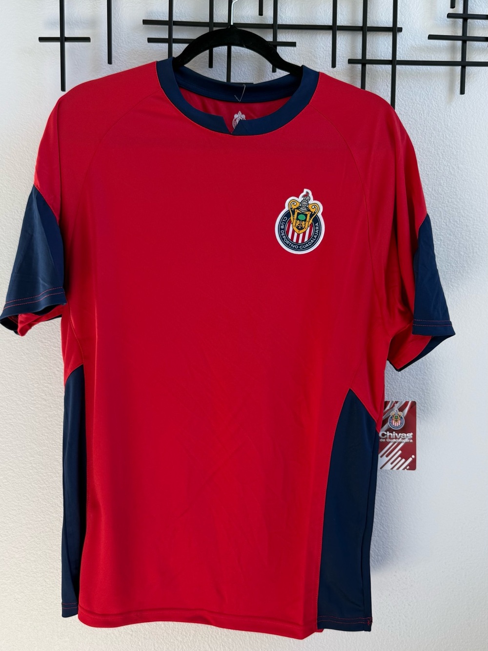 NWT Chivas de Guadalajara Soccer Jersey Men Large Liga MX